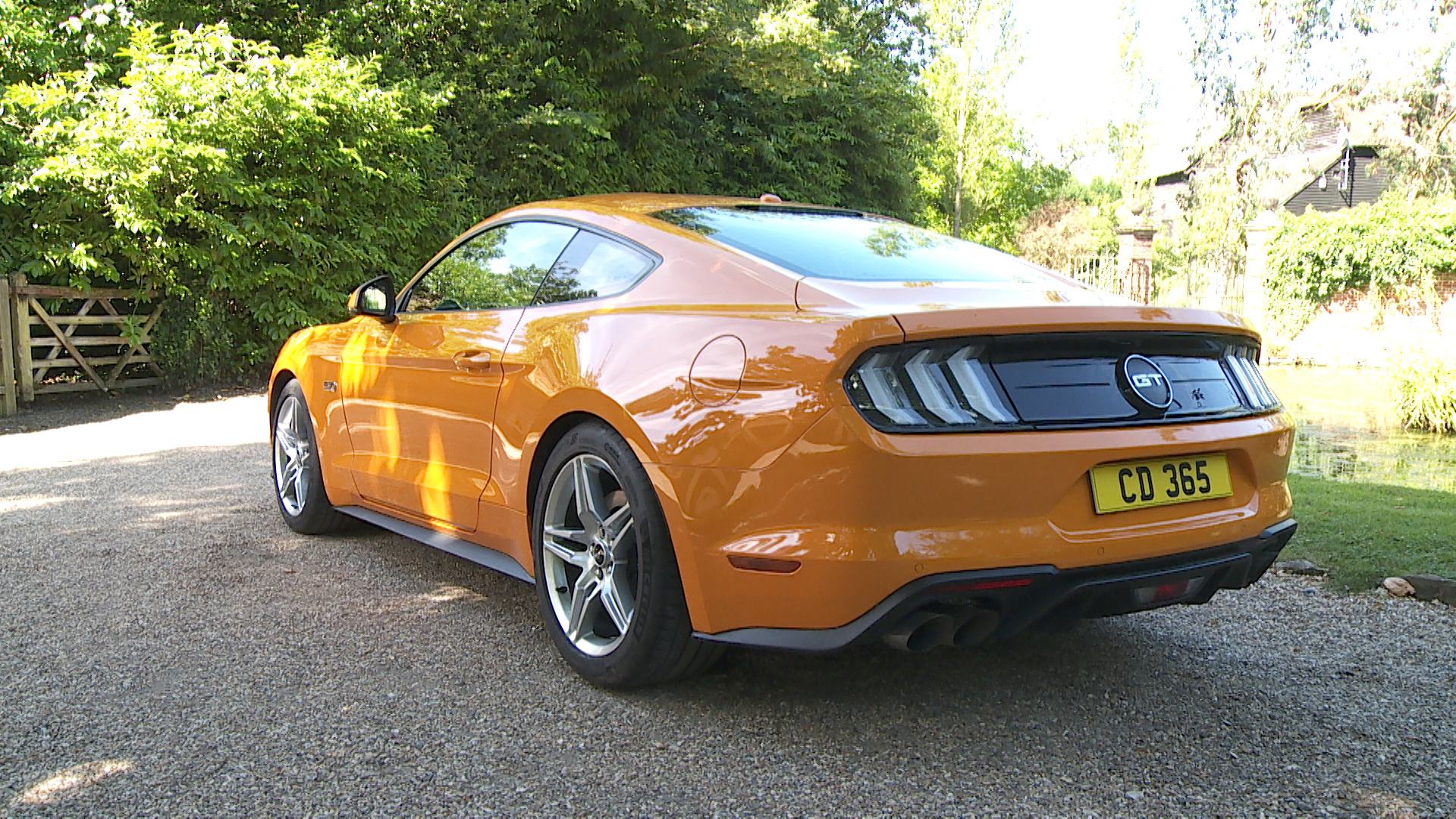 FORD MUSTANG FASTBACK 5.0 V8 449 GT [Custom Pack 4] 2dr Auto